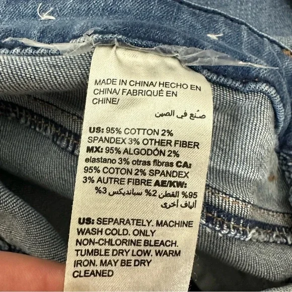 Chico’s Boyfriend Ankle Medium Wash Jeans - Picture 10 of 11